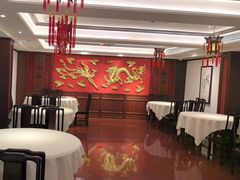 -梅龙镇酒家(南京西路总店)