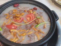 -九寨沟特色牦牛肉汤锅