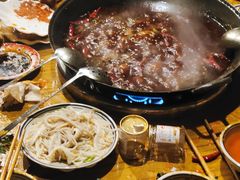 -六公里老火锅(总店)
