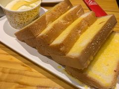 吐司-么肆烤肉·中式自助·烤肉大排档(街道口季佳PAI店)