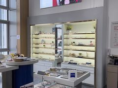-视野联行眼镜·蔡司·控优点授权(长白万象汇店)