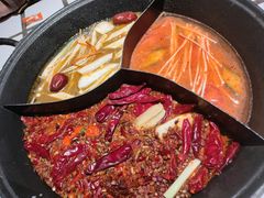 -贰回巷火锅馆(钟楼店)