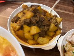 土豆烧牛肉-萨拉热窝长城中餐厅