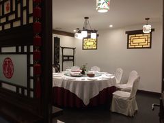 包厢-北京全聚德(西客站店)