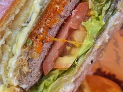 柠香蟹籽牛肉汉堡-JPG canteen(广州寺右公馆店)