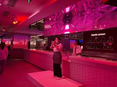 -海底捞火锅(杭州庆春路夜宵主题店)