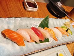 彩虹手握寿司拼盘-隐泉之语日式料理(王府中环店)