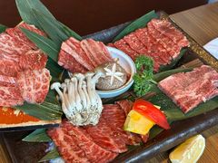 -炼火烤肉店