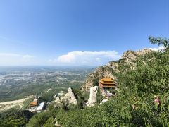 -鸡鸣山旅游风景区