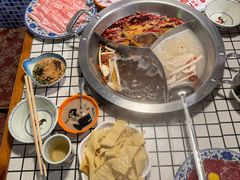 -山悦里 山野·鲜火锅(罗斯福广场店)