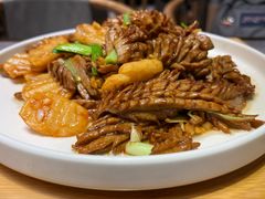 -闫府私房菜(恒隆店)