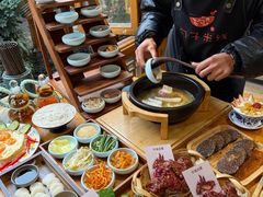 -勺子米线·云南传统小吃市集(四方街店)