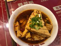 -双燕楼·手工馄饨·汤面小吃(世纪汇店)
