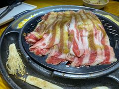 牛五花肉-喜来稀肉(北外滩白玉兰广场店)