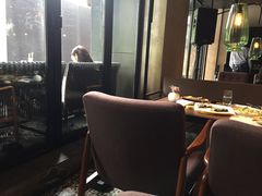 大堂-Carbon莫卡哆·意大利复古集市餐厅(杭州大厦店)