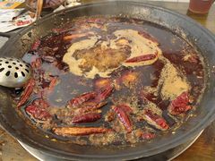 -黄潇洒老火锅(九眼桥宏济巷店)