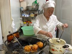 -阿婆油墩子(五里桥路188弄小区店)