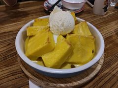 -新白鹿餐厅(银泰西湖文化广场店)