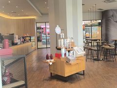 -星巴克(武汉新唐万科广场店)