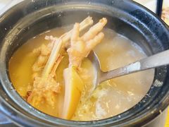 莲藕鸡脚汤（明火例汤）-文记壹心鸡(宝华路店)