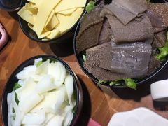 -炉小二铜锅牛蛙•川湘菜(三里屯店)