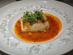 -弦月窗LUNETTE BY AMANDA(复兴路店)