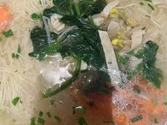 -泓历皇朝酒店(东亭店)