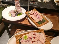 -得意咚瓜·顺德鱼生·冬瓜火锅(深圳首店)