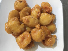 -巩本明鱼屋子