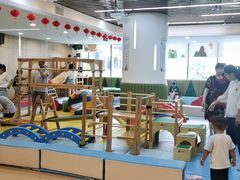 -亲亲袋鼠托育早教·思维专注力·棕熊英语(鼓楼恒力城店)