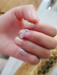 -雪奈传统美甲美睫