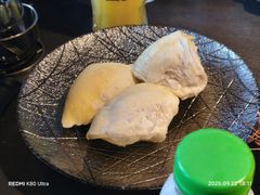 -铭牛烧肉·和牛海鲜自助(高新月牙湖店)