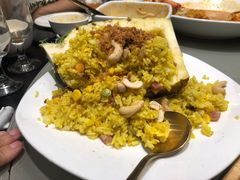 菠萝炒饭-新加坡海鲜(国贸商城店)