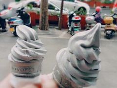 黑芝麻圆筒-麦当劳(福清小桥店)