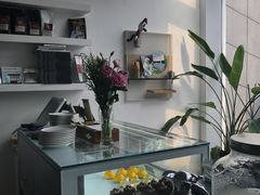 -UNI UNI(环亚凯瑟琳店)