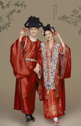 -雨墨婚纱摄影工作室