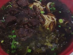 -小龙大肉面馆