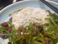 -西部马华清真兰州牛肉面·烧烤夜市(三里河店)