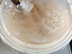 -星巴克(上海虹桥站2A检票口)