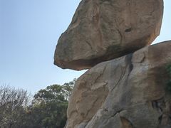 -东山风动石景区