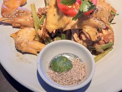 -大头虾越式风味餐厅(光明广场店)