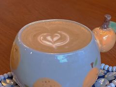 -Be Lived Cafe比例咖啡(摩天轮店)