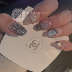 渐变-米小兔美甲美睫