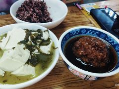 雪里红炖豆腐-盛京美食佳坛肉馆(沈阳总店)