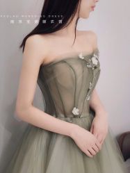 -南京宝娜嫁衣婚纱礼服馆(中央路店)