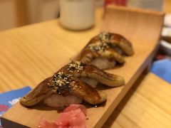 炙烤特选鹅肝握寿司-鲔屋寿喜烧