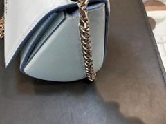 -爱革·洗衣改衣·洗鞋修鞋·洗包修包·奢侈品护理(宝地广场店)