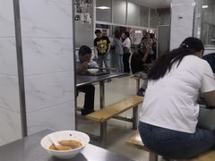 大堂-汪家馄饨(集庆路店)