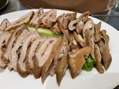 -胡须佬鸡煲四季火锅店(石厦西村直营店)