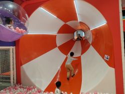-LuckyStar幸运星家庭娱乐中心(东莞国贸店)